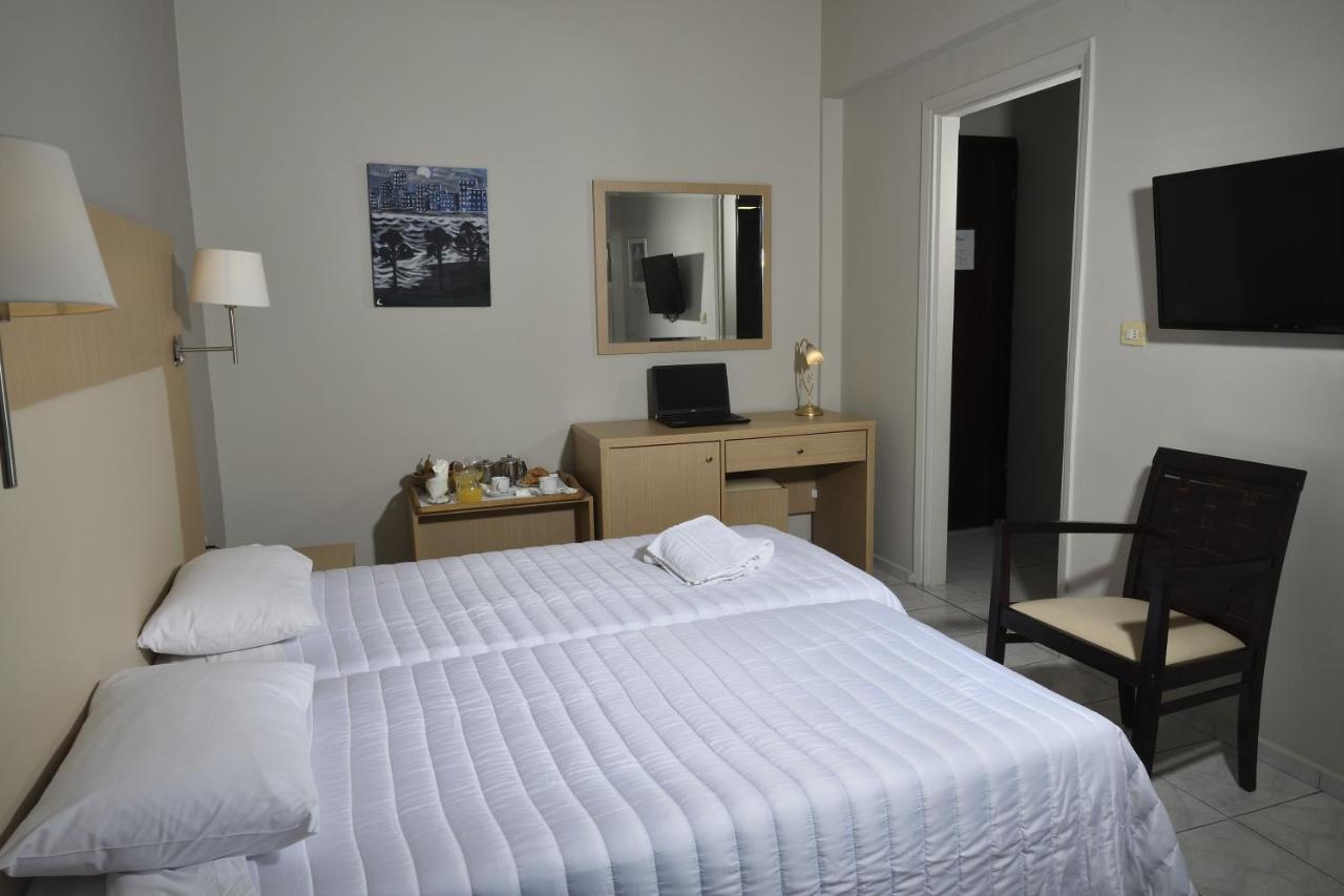 Four Seasons Hotel Trílofon Eksteriør billede